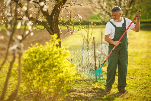 Durable paving and planting choices for garden renovation in Blackfriars